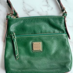 Dooney & Bourke crossbody purse